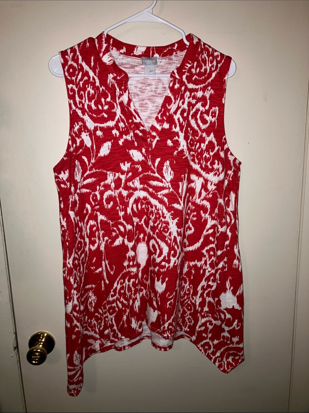 Chico's Red & White Sleeveless V-Neck Knit Tank